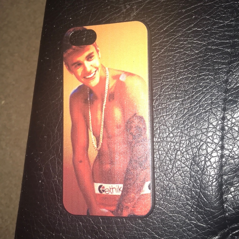 Iphone 5s Cases - Picture 3 of 8